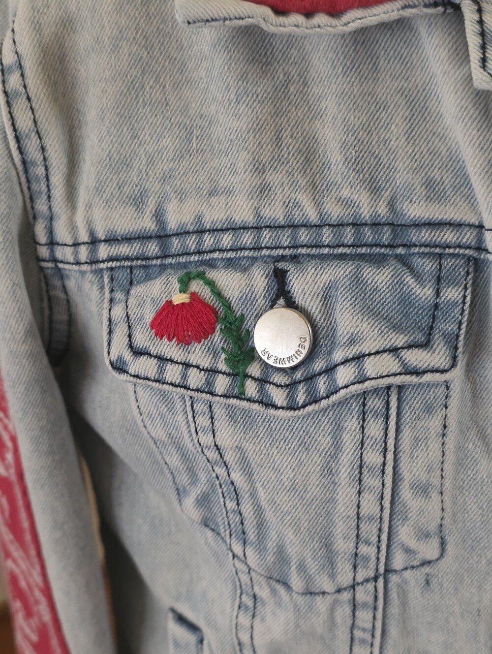 HAND CRAFTED Jacket UPCYCLED Blue Denim Embroidered Cat Glasses Tee Size Small - Picture 5 of 15